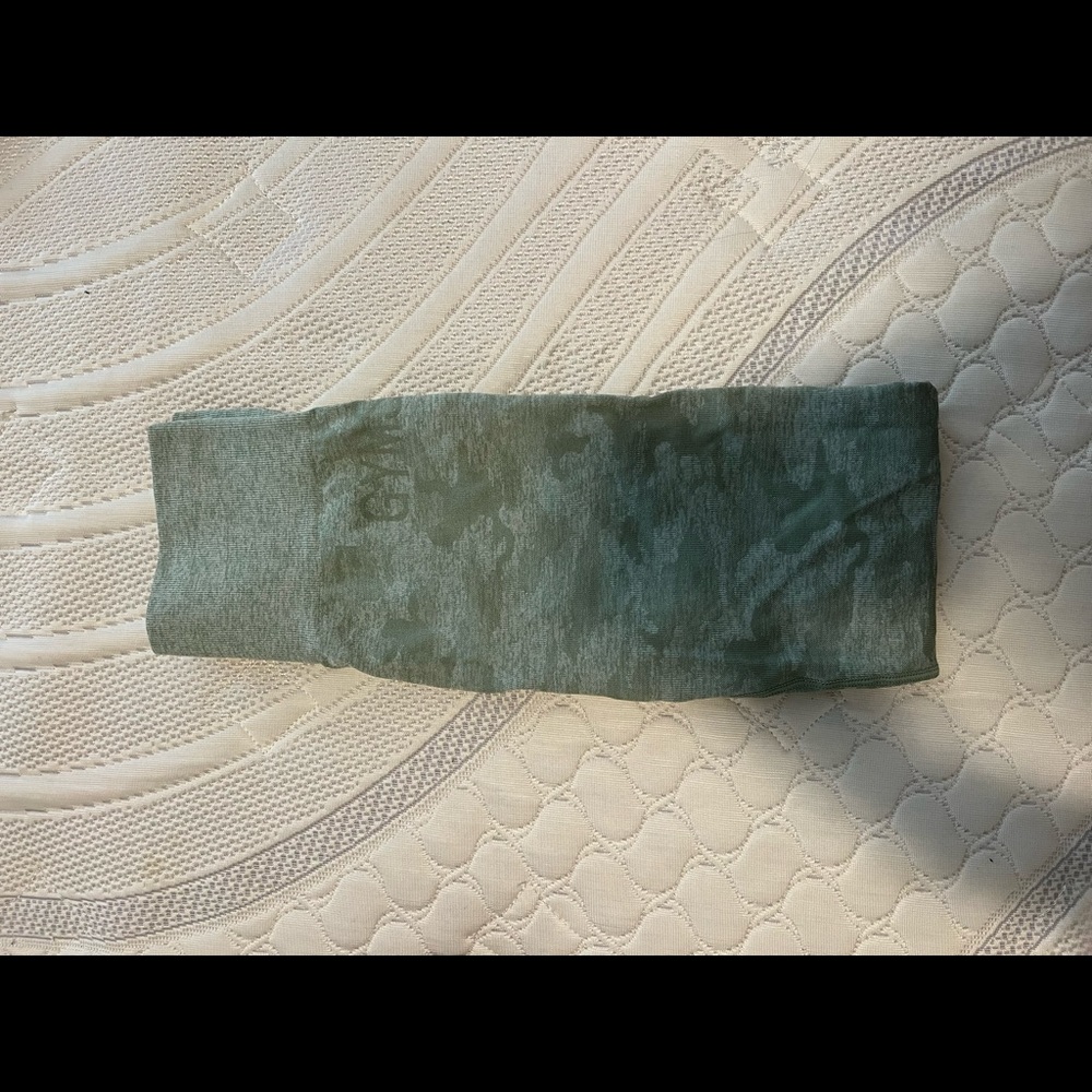 Green Gymshark Leggings